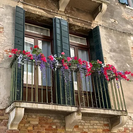 Rosewood Lionsclass Station touristique Venise